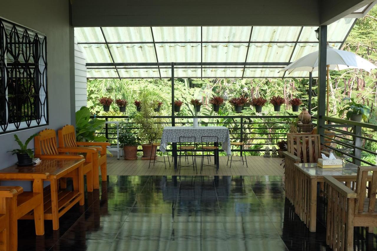 Rai Boonsom Apartment Phrao Exterior photo