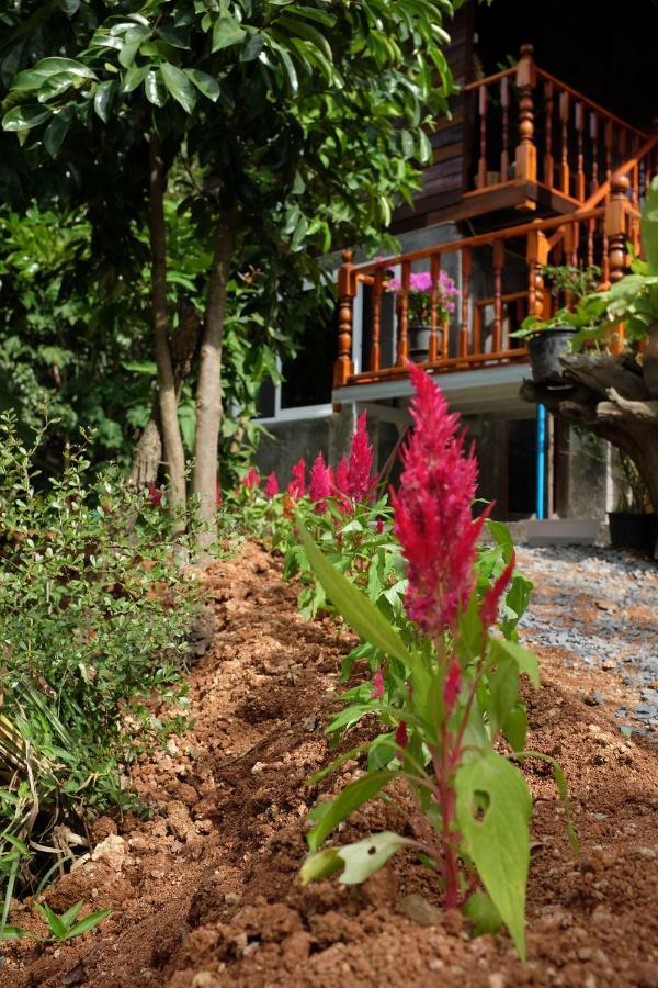 Rai Boonsom Apartment Phrao Exterior photo
